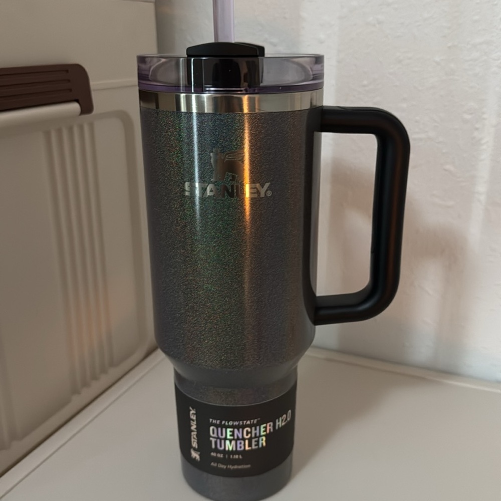 Stanley 40oz Quencher Tumbler - Midnight Glitz - Brand New with Tags in Box!
